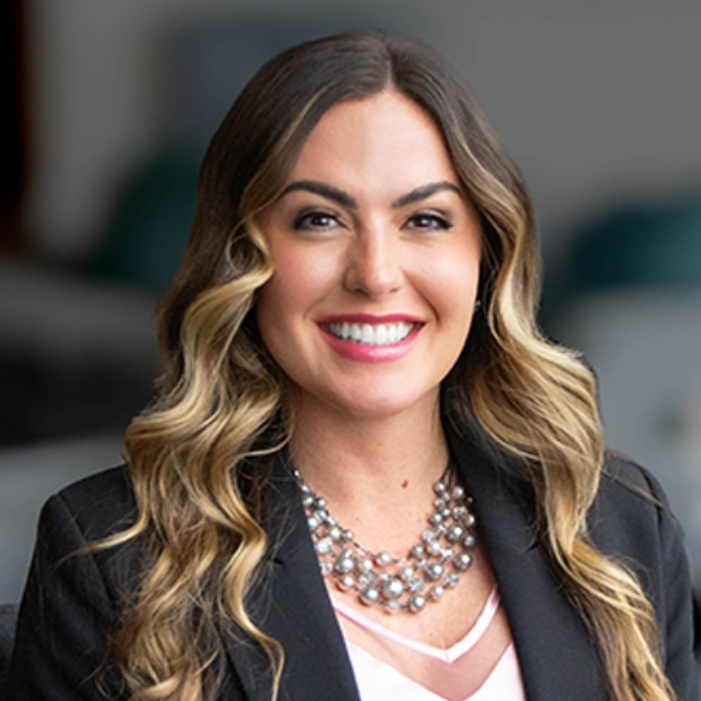 Katelyn Smith, Financial Advisor